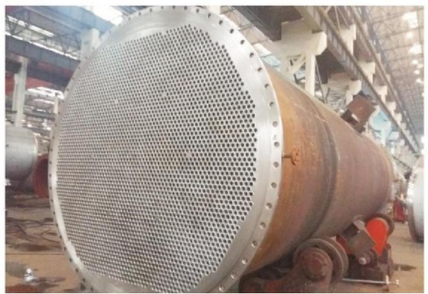 鈦不銹鋼復(fù)合管板 鈦不銹鋼復(fù)合管板